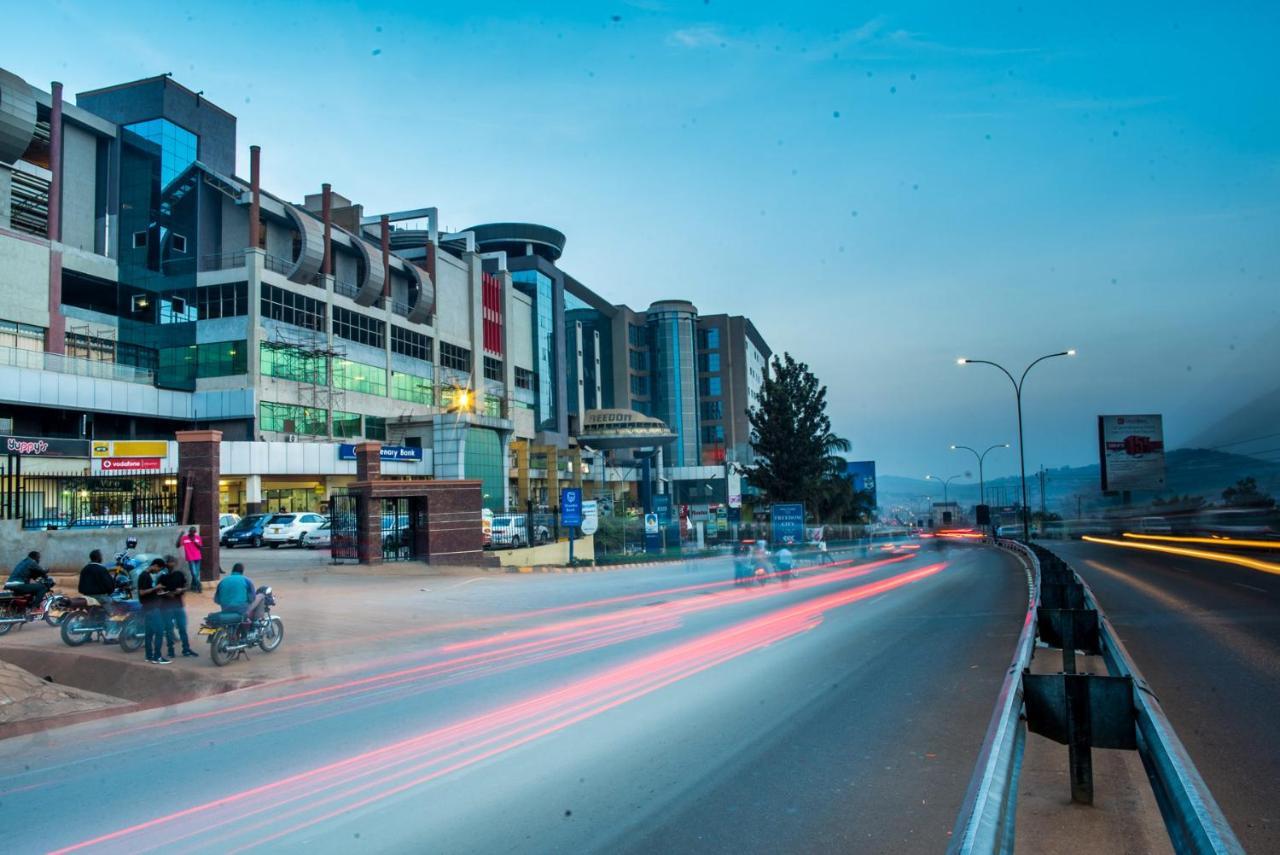 Freedom City Hotel Najjanankumbi Kamapala Kampala Exterior photo